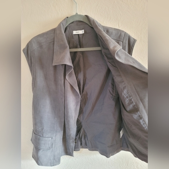 Vince, Cap Sleeve Nubuck Genuine Suede Leather Vest , Size Small - Picture 11 of 13